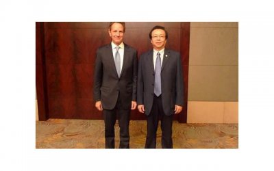 撩妹怎样加微信打招呼